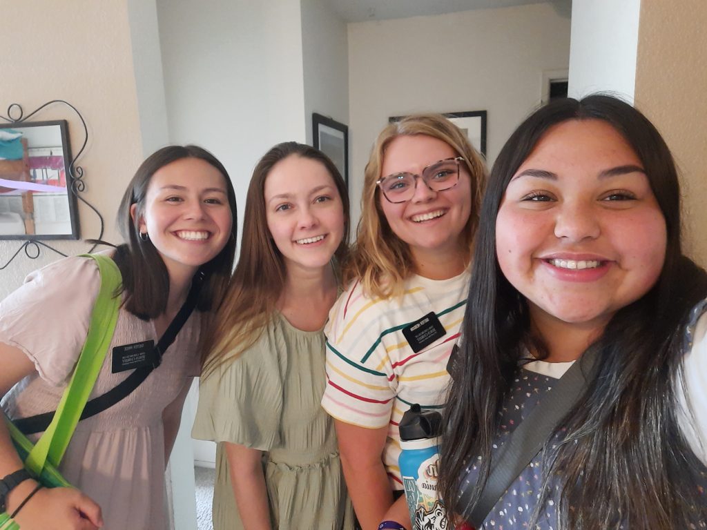 four sister missionaries